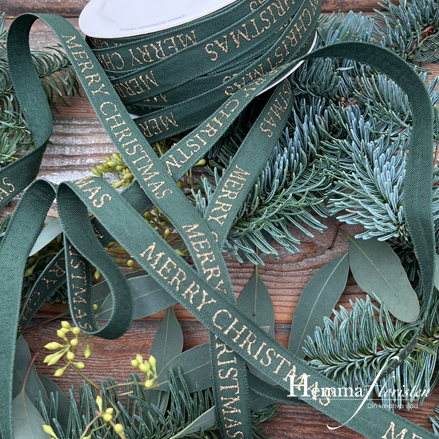Band Merry Christmas 12 mm grönt med guld text (pris/m)